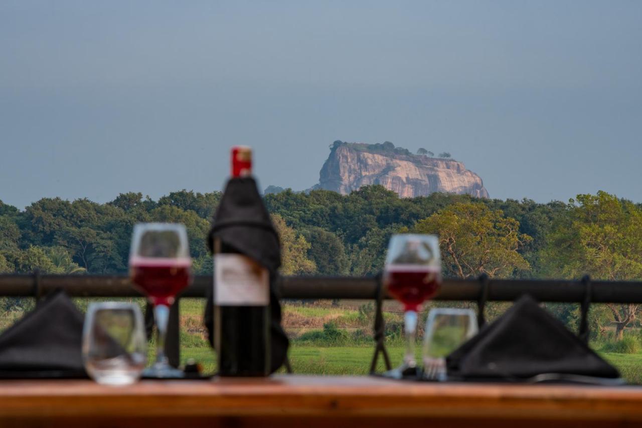 Ceylon Breeze Sigiriya Hotell Eksteriør bilde